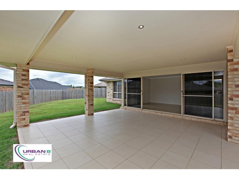 42 Rise Place, Moggill QLD 4070